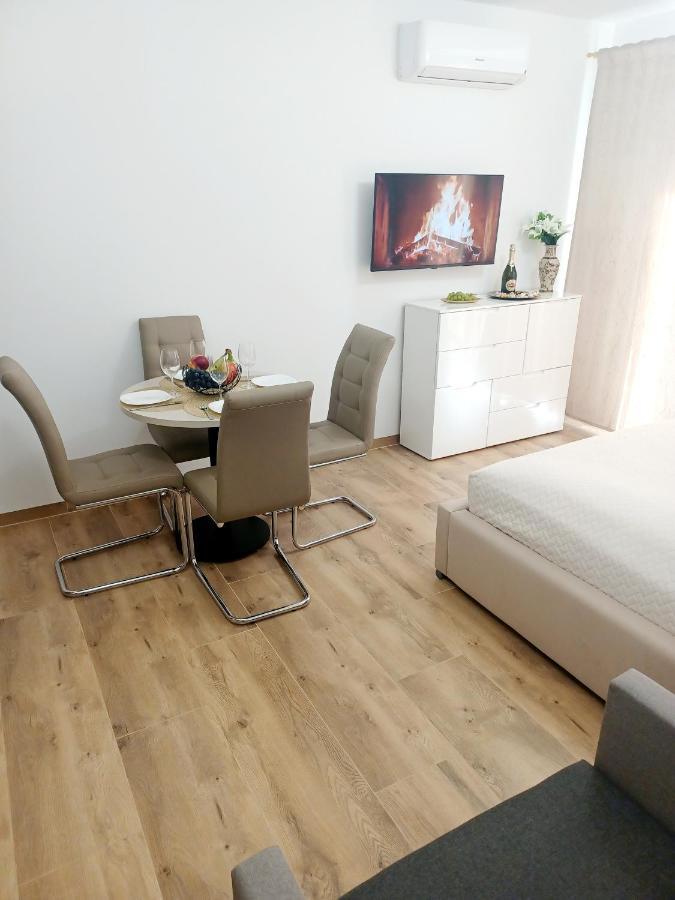 Ajp Gold Szczecin Dabie Apartman Kültér fotó